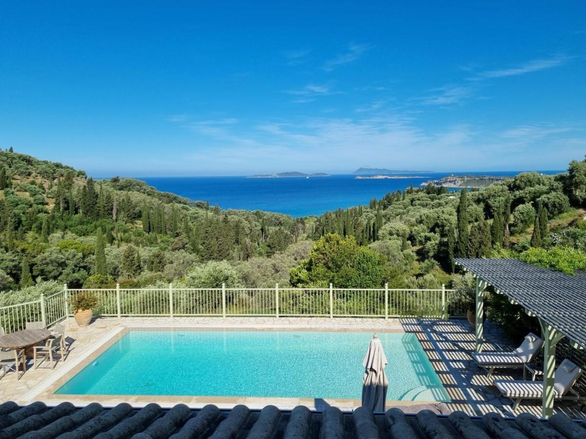 Villa Theia Kavvadades Екстериор снимка