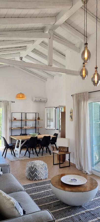 Villa Theia Kavvadades Екстериор снимка