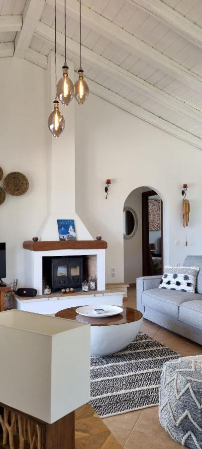 Villa Theia Kavvadades Екстериор снимка