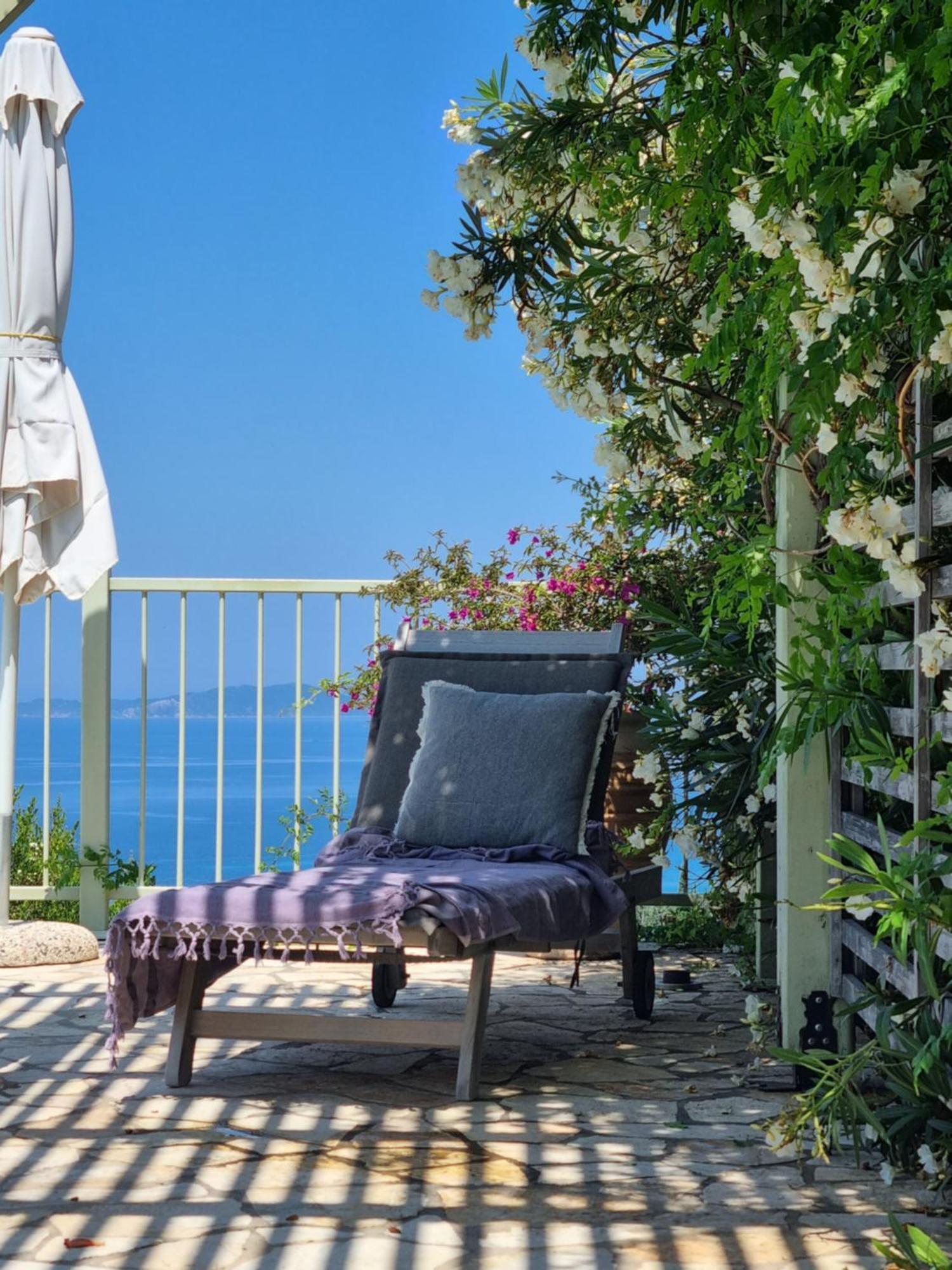 Villa Theia Kavvadades Екстериор снимка
