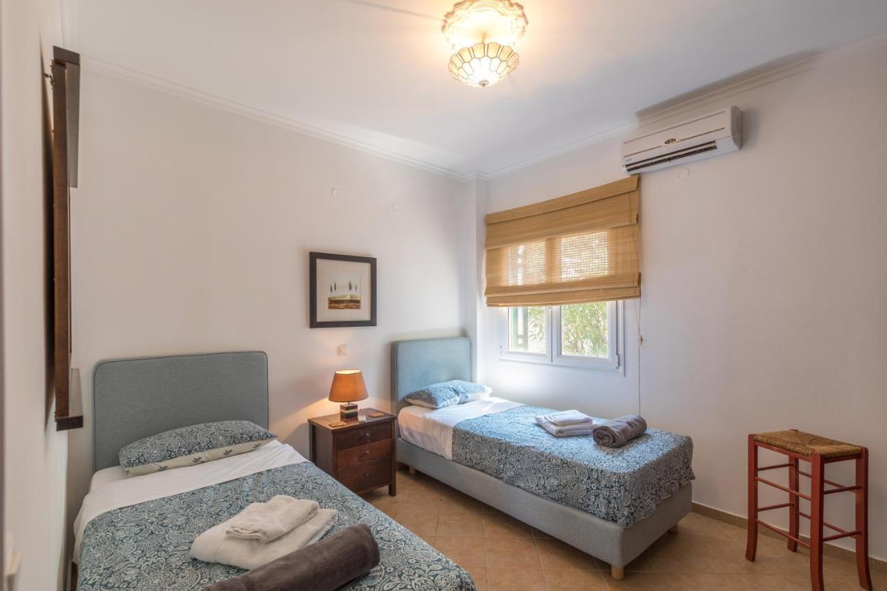 Villa Theia Kavvadades Екстериор снимка